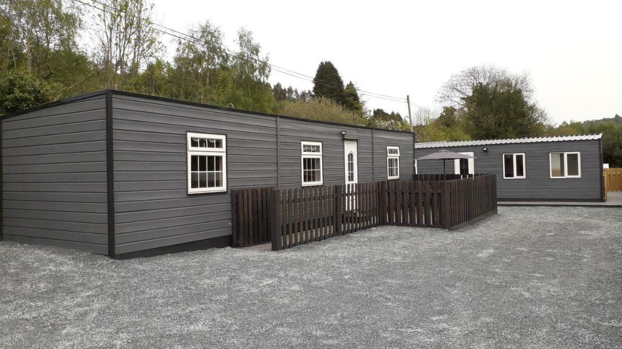 Отель The Cabins Kirikee Экстерьер фото